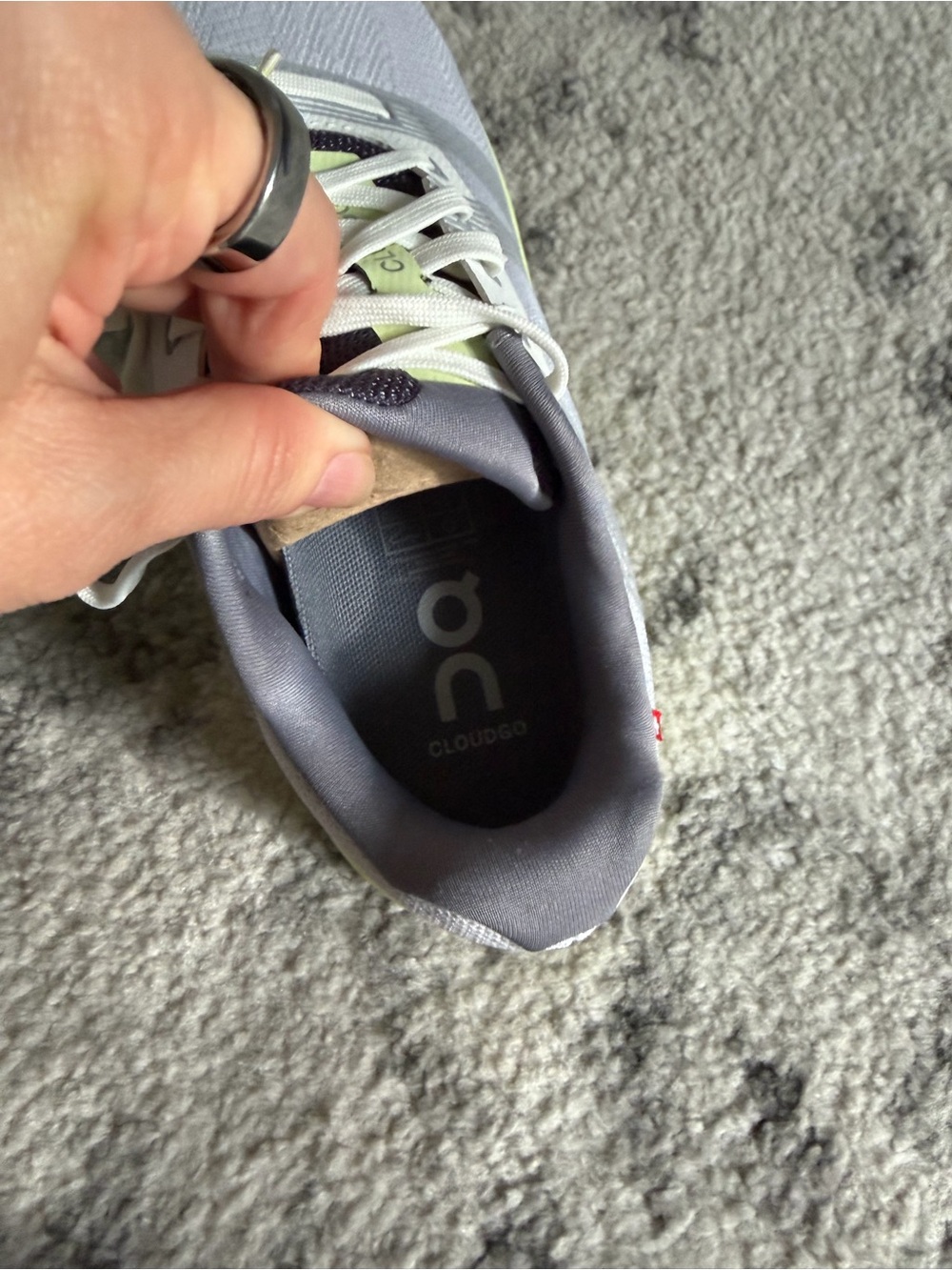 On Running Cloud Go Running Shoes in Light Gray and Lime 7 NEW - Picture 8 of 8